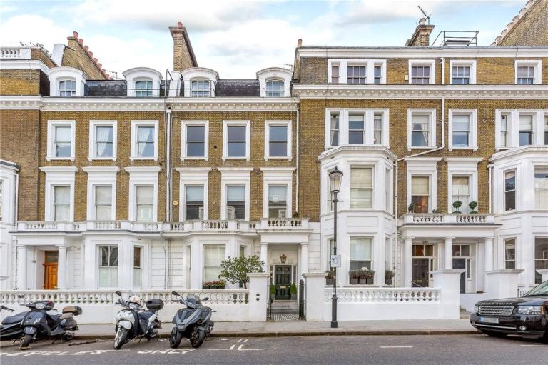 Bina Gardens, London