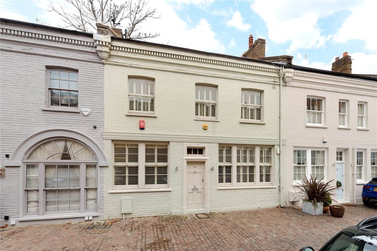 Roland Way, South Kensington