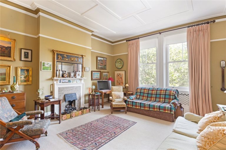 Lennox Gardens, London