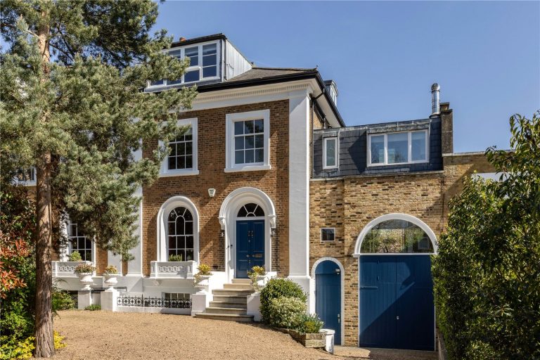Castelnau, Barnes