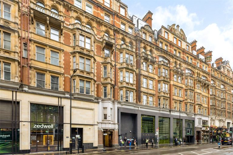 Knightsbridge, London